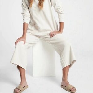 ATHLETA Farallon Heathered Wide Crop Pants in Off White - 0P